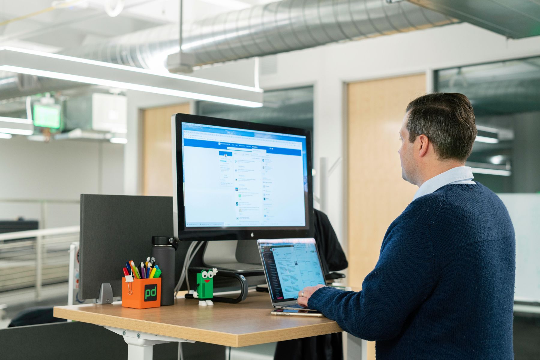 Outdated Job Design How an Outdated LinkedIn Profile Could Be Hurting Your Job Search